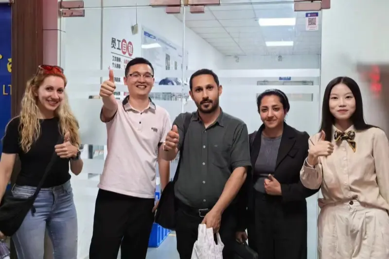 3 Ways to Communicate Better with Asian PCB Vendors